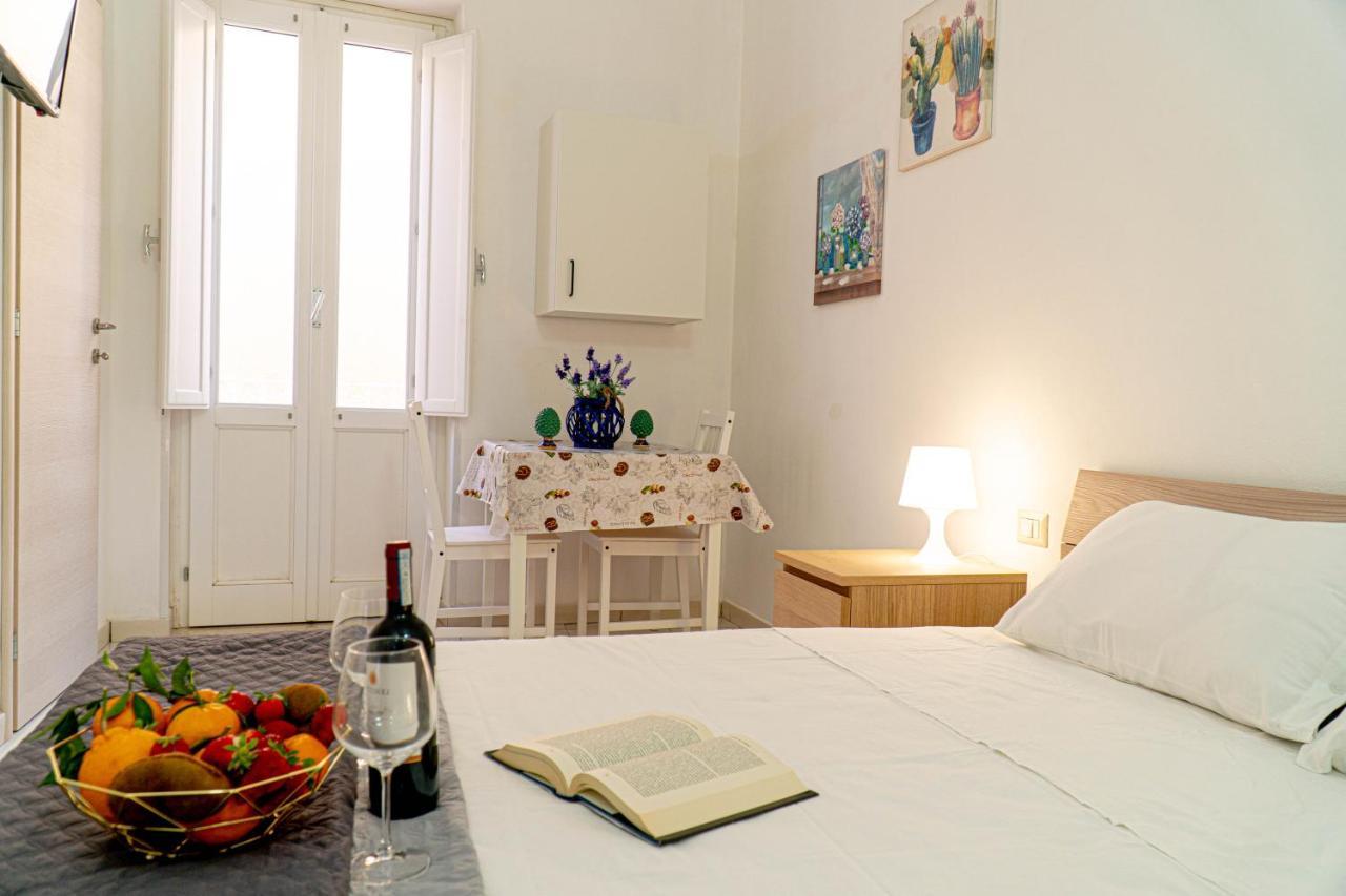 Casa Charm Rosaapartmentsortigia Syracuse ภายนอก รูปภาพ